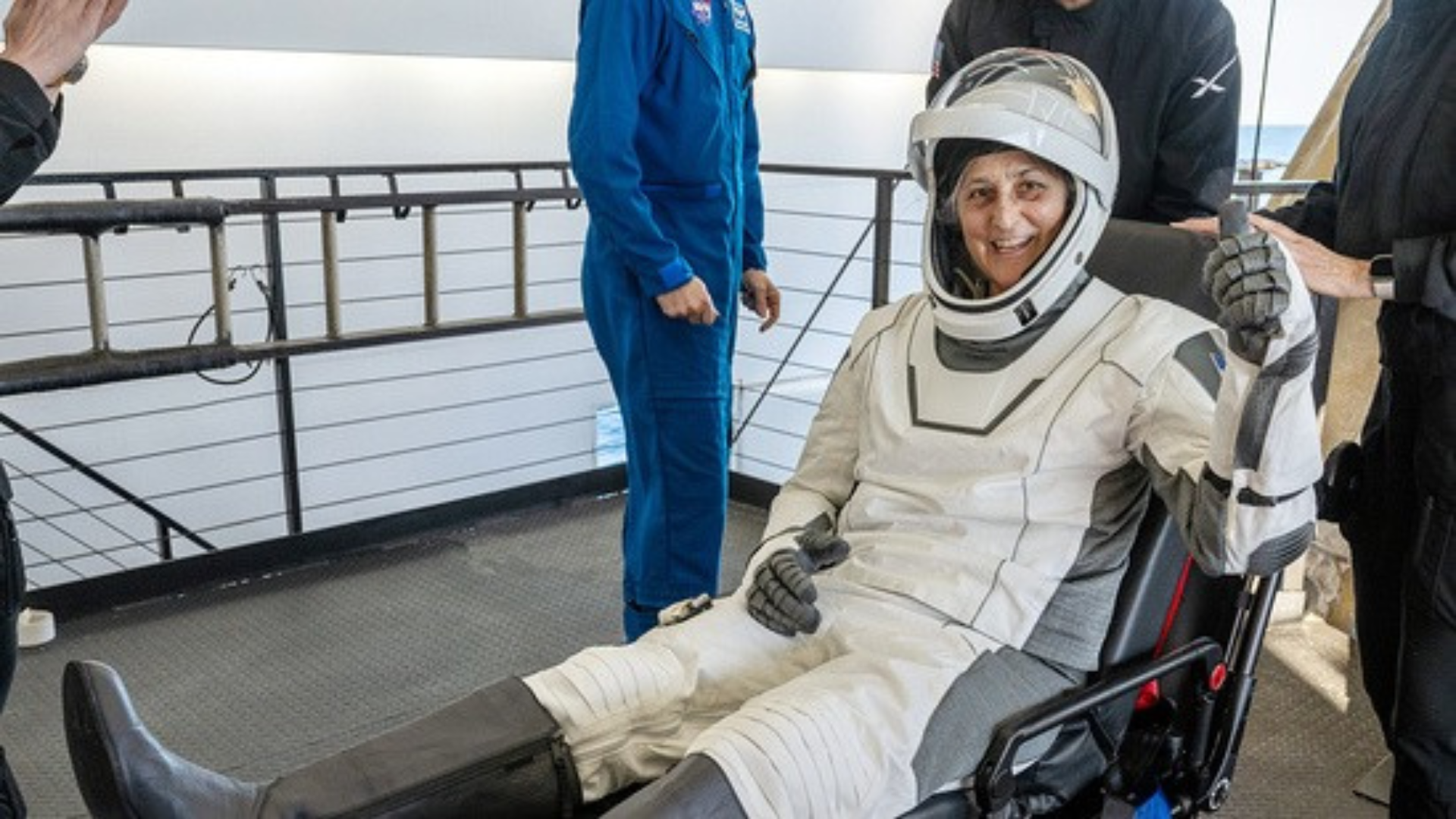 NASA astronauts return SpaceX